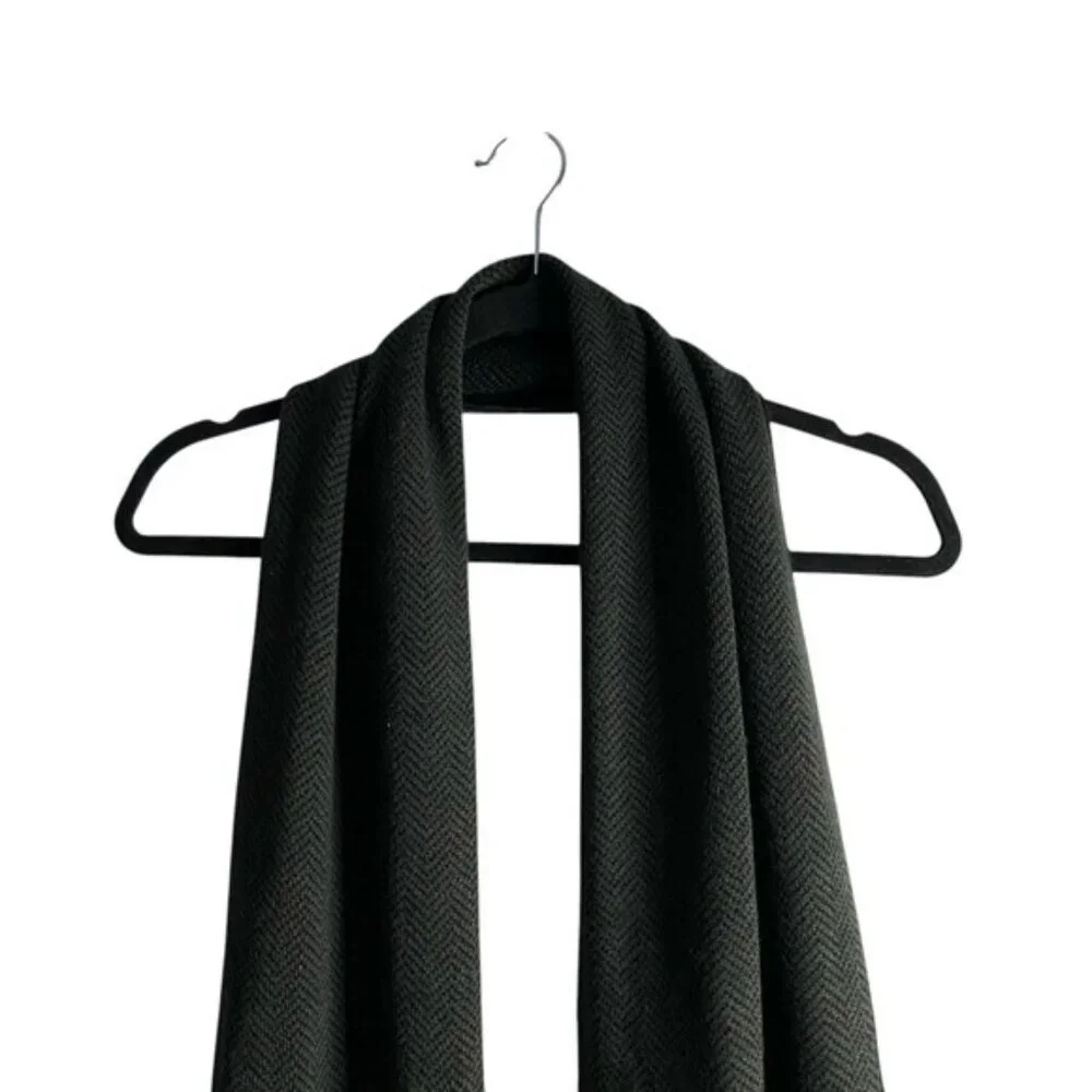 Van Heusen Men's Gray Soft Knit Patterned Scarf